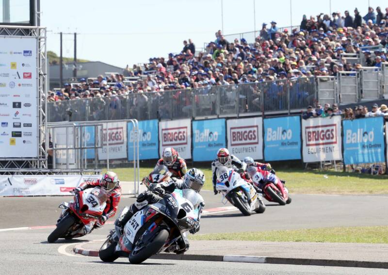 BRIGGS EQUIPMENT NW200 SUPERBIKE RACE 00312