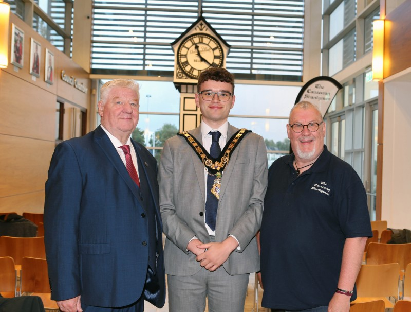 Pictured at a reception held at Council’s Civic headquarters are Mayor of Causeway Coast and Glens, Councillor Ciarán McQuillan, Councillor Steven Callaghan and Mark Breen, Chairman of The Causeway Shantymen.