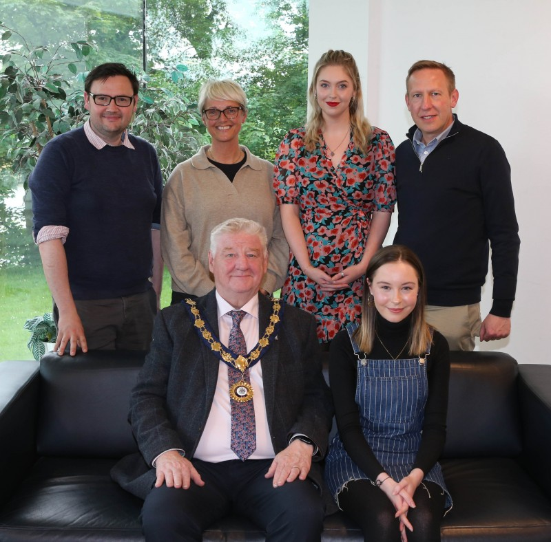 Mayor of Causeway Coast and Glens, Councillor Steven Callaghan pictured beside Lauren Bond (front row) and Councillor Lee Kane, Councillor Tanya Stirling and Councillor Amy Mairs beside Lauren’s Dad Allan Bond (back row l-r). Lauren was recently invited to Cloonavin for a Mayors reception to celebrate her campaign work.