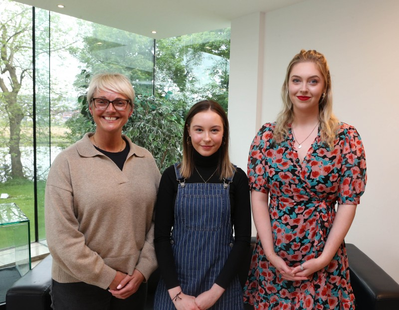 Lauren Bond young campaigner was invited to a recent Mayors reception, she also met with Youth Champions Councillor Tanya Stirling (left) and Councillor Amy Mairs (right) who were both very interested to hear about the campaigns she has worked on.