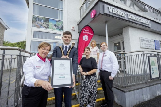 Visitor Information Centres celebrate success with Travellers’ Choice Award